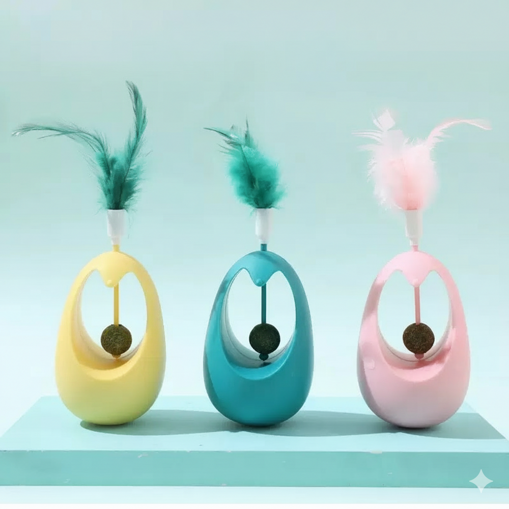 Pendulo con Pelota de Catnip y Plumas (7x7x12cm)