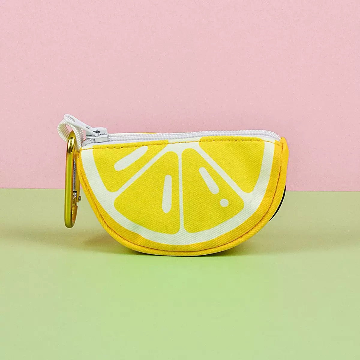 
                  
                    Porta Bolsas Higiénicas Fruits (12x5cm)
                  
                