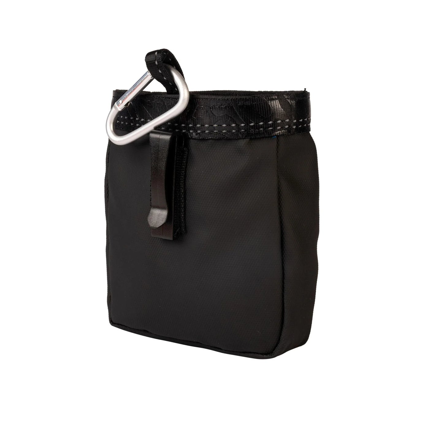 
                  
                    Bolsa Porta Premios Matrix 2.0
                  
                